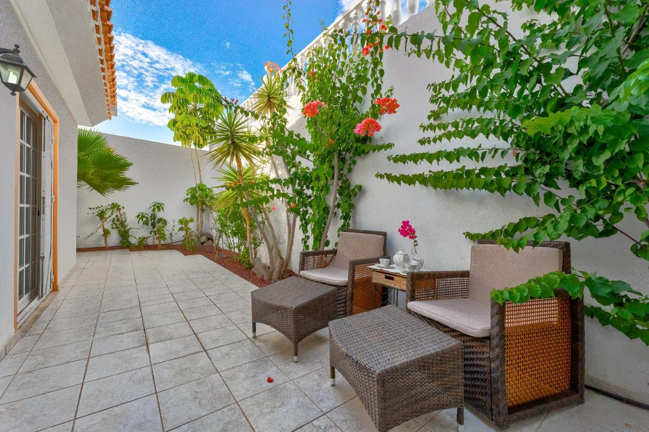 Marvelous holiday home - villa La Caleta Costa Adeje  Exterior foto