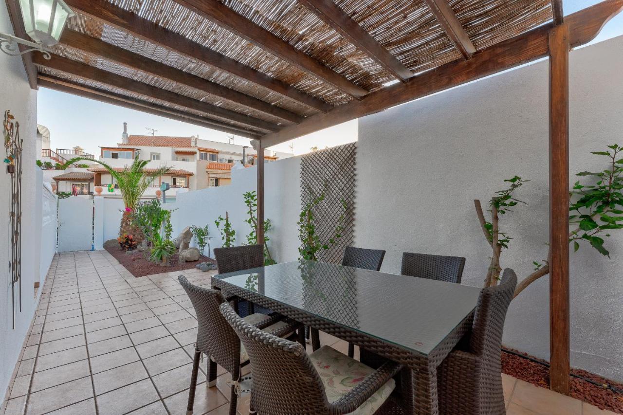 Marvelous holiday home - villa La Caleta Costa Adeje  Exterior foto